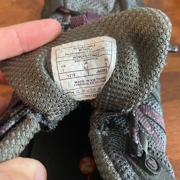 Merrill Hiking Sneakers - Picture 3 of 3